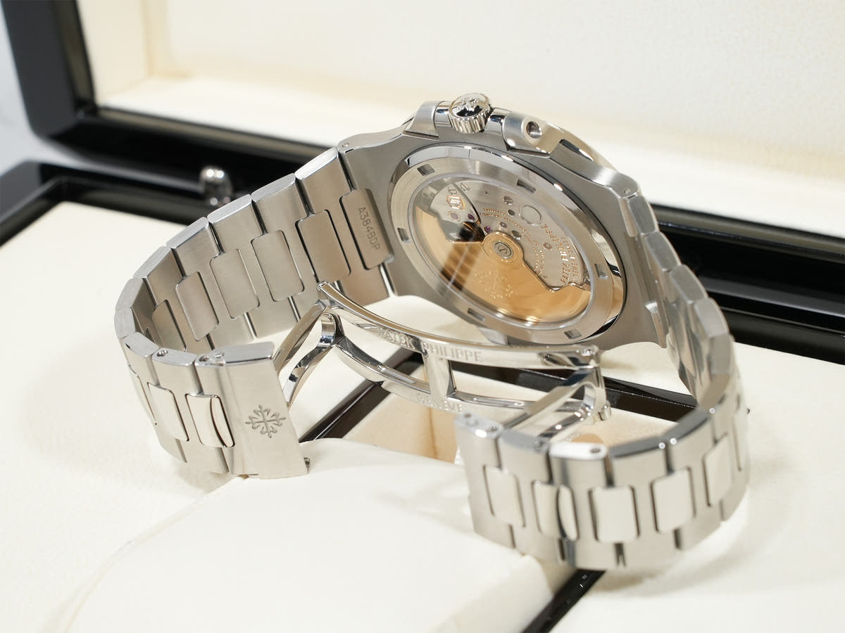 パテックフィリップ ノーチラス Ref.5711/1A-010 SS ブルー文字盤 中古 7x6u33hy