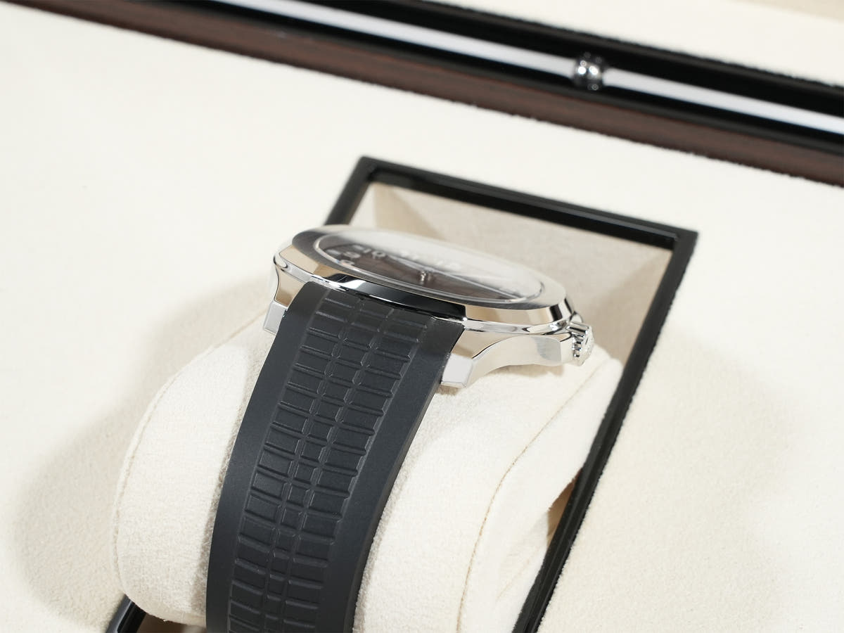 パテックフィリップ アクアノート Ref.5167A-001 ブラック文字盤 美中古 ev8c88hz
