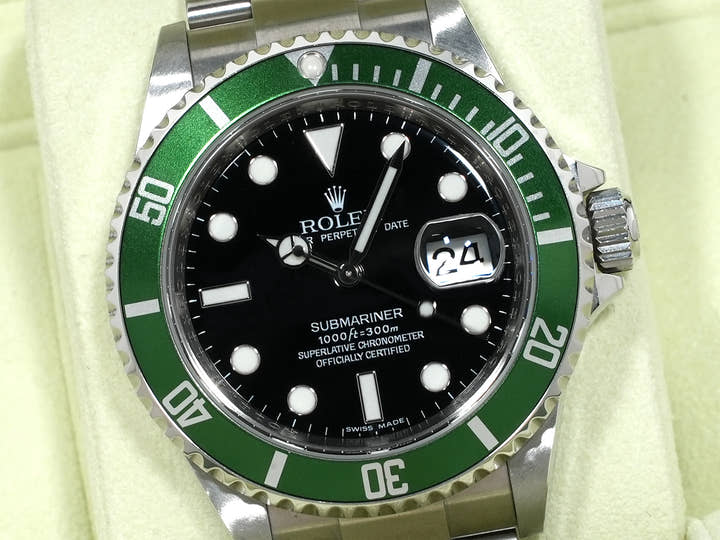 Rolex Submariner Date Ref. 16610LV Stainless Steel Black Dial