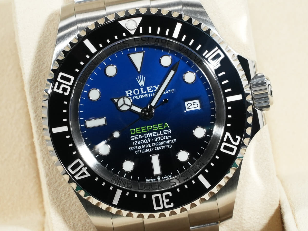ロレックス シードゥエラー ディープシー Ref.126660 D-BLUE文字盤 未使用 r2ii6f46