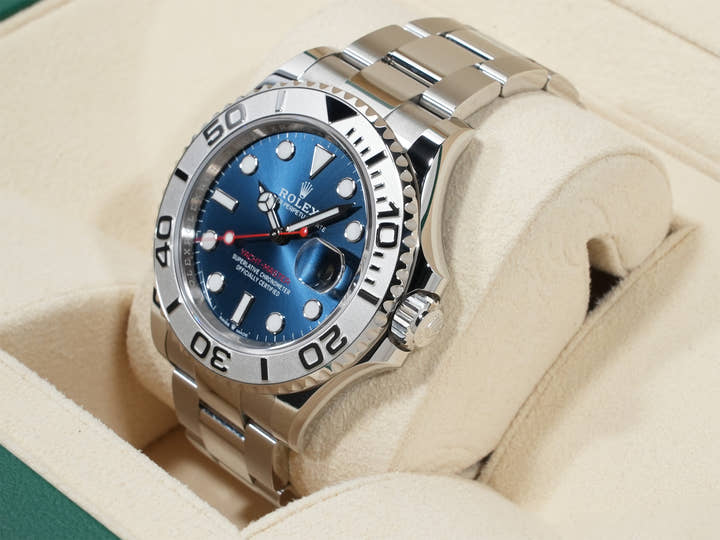 Rolex Yacht-Master 40 Ref. 126622 Stainless Steel/Platinum Bright Blue Dial