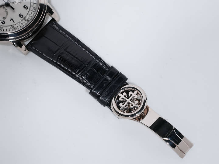 パテックフィリップ クロノグラフ Ref.5070G-001 ホワイトゴールド シルバー文字盤
