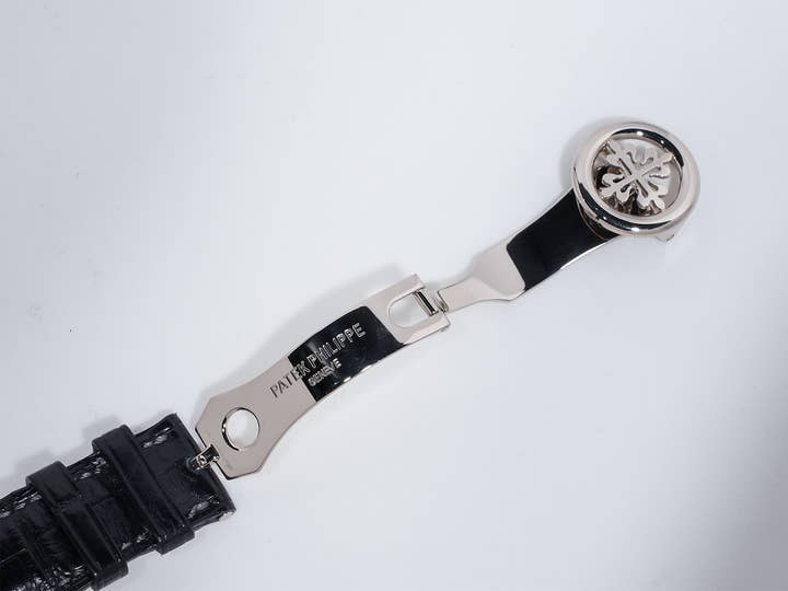 パテックフィリップ クロノグラフ Ref.5070G-001 ホワイトゴールド シルバー文字盤