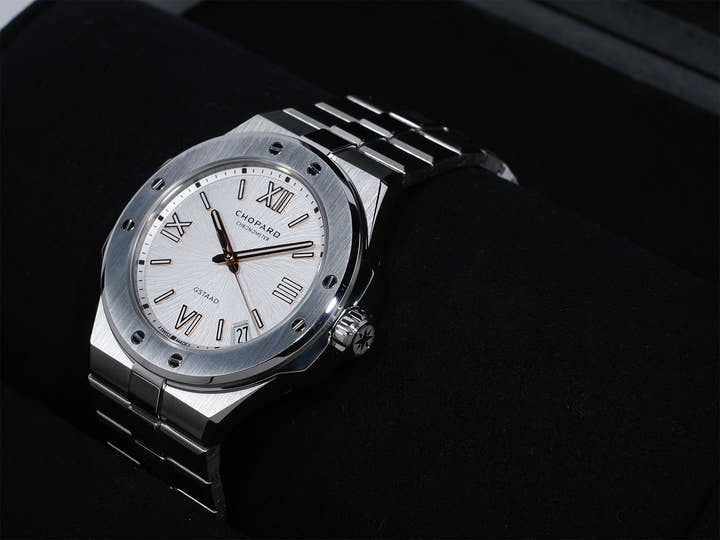 ショパール アルパインイーグル Ref.298600-3009 シルバー文字盤 美品 t6v37wi2