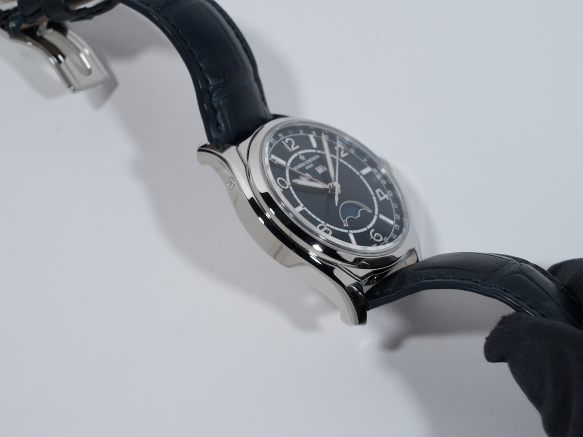 ヴァシュロンコンスタンタン フィフティーシックス コンプリートカレンダー Ref.4000E/000A-B548 ブルー文字盤 中古 vu7pqwqp