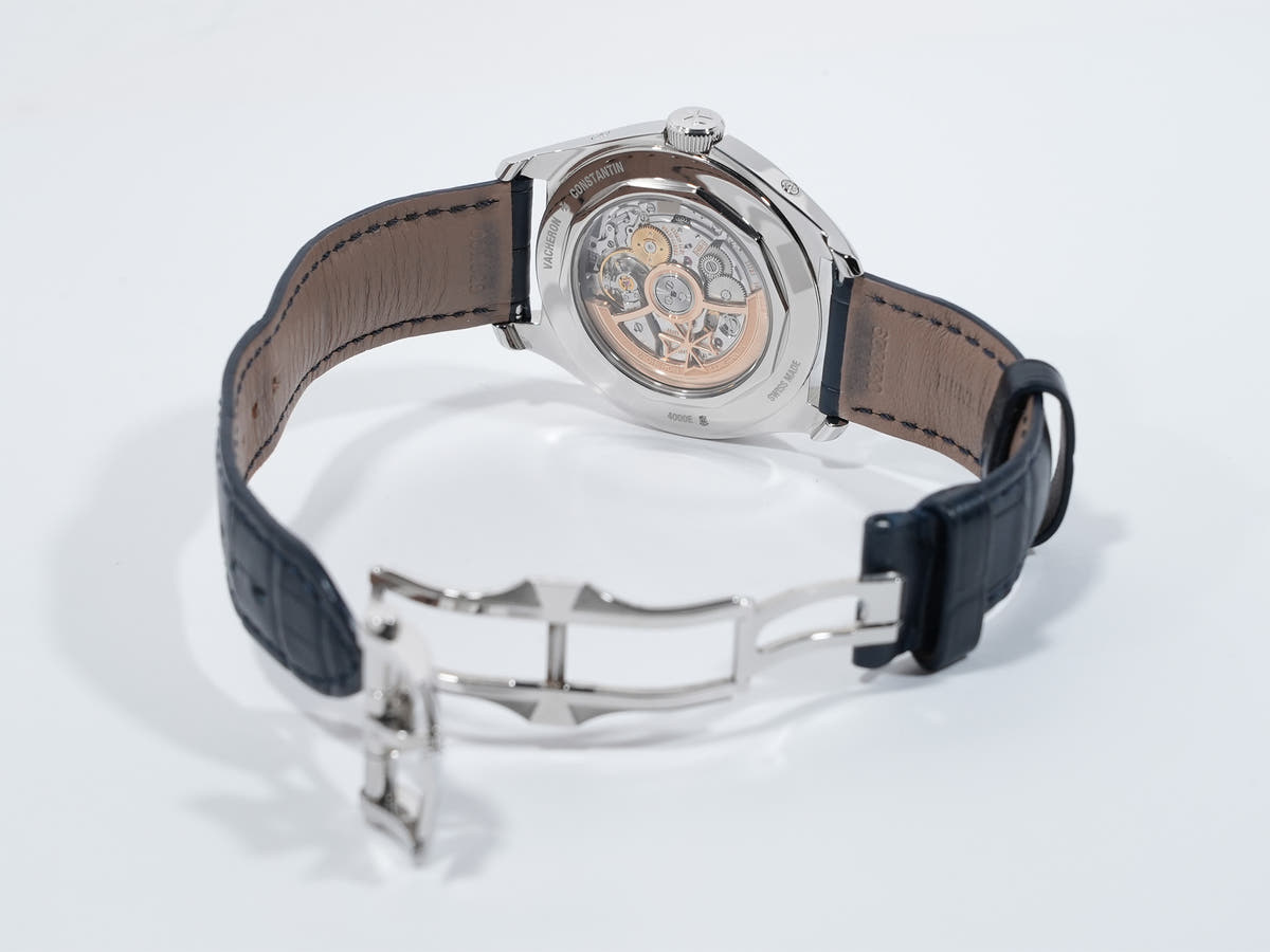 ヴァシュロンコンスタンタン フィフティーシックス コンプリートカレンダー Ref.4000E/000A-B548 ブルー文字盤 中古 vu7pqwqp