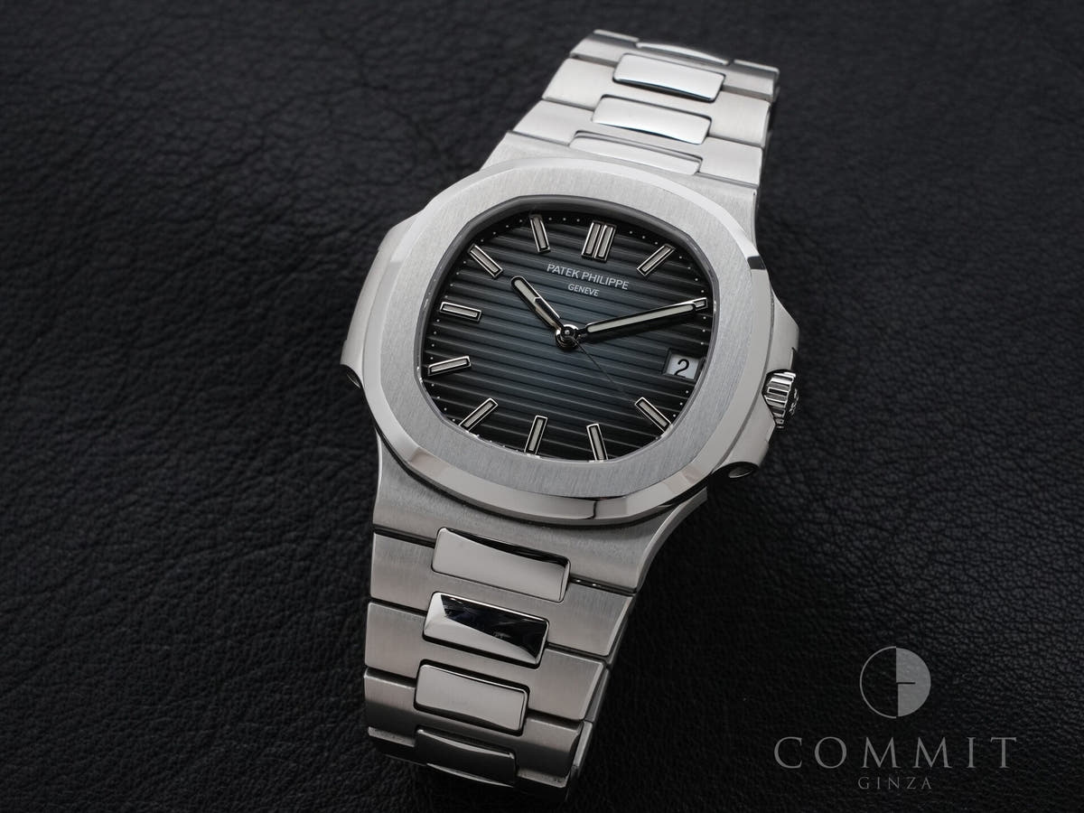 パテックフィリップ ノーチラス Ref.5711/1A-010 SS ブルー文字盤 中古 5ymwwgwy