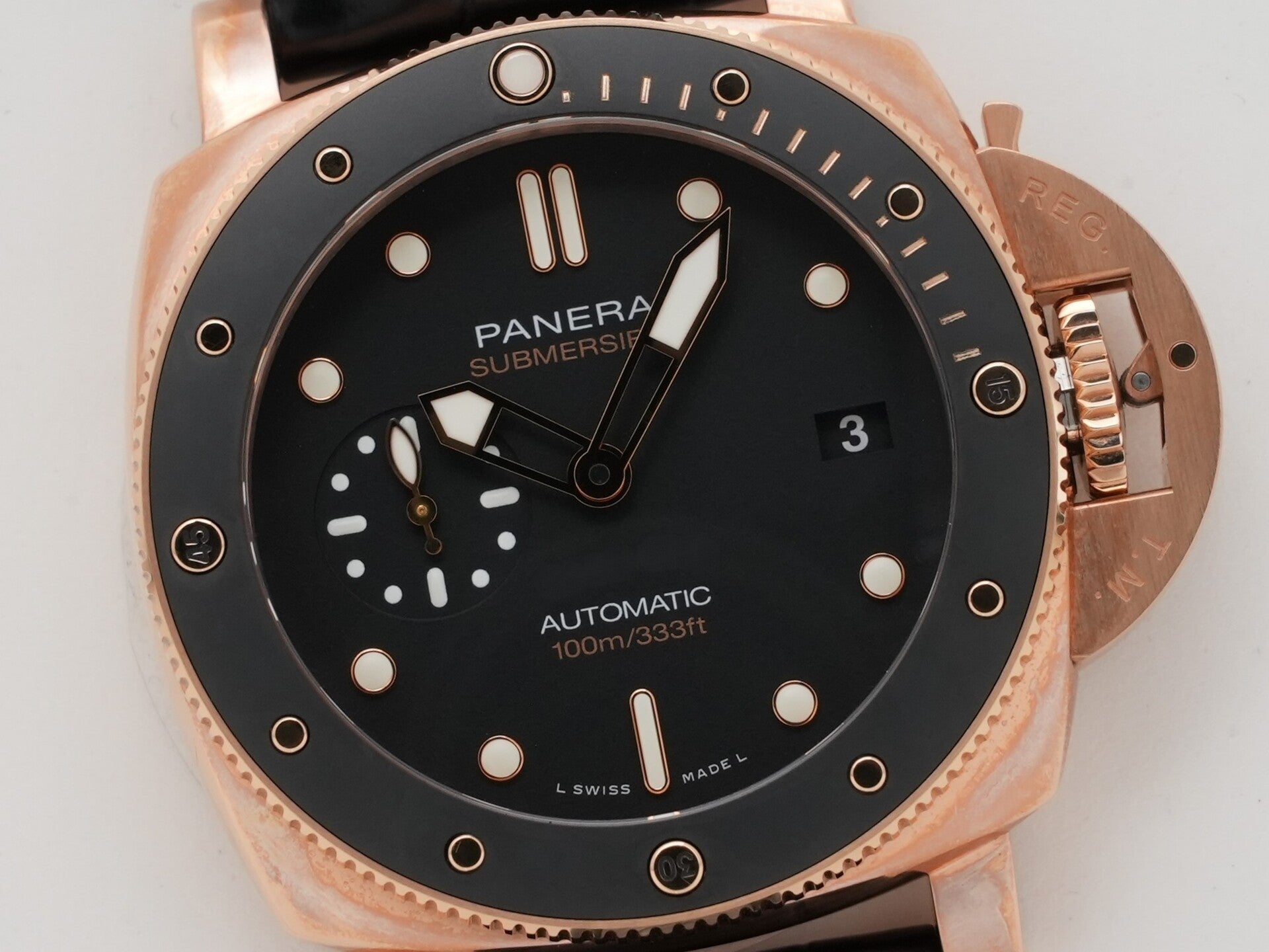 パネライ サブマーシブル 42mm Ref.PAM00974 GOLDTECH ブラック文字盤