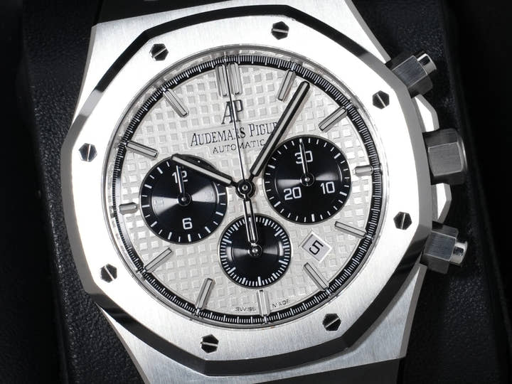 オーデマピゲ ロイヤルオーク クロノグラフ Ref.26331ST.OO.1220ST.03 ステンレススチール シルバー文字盤