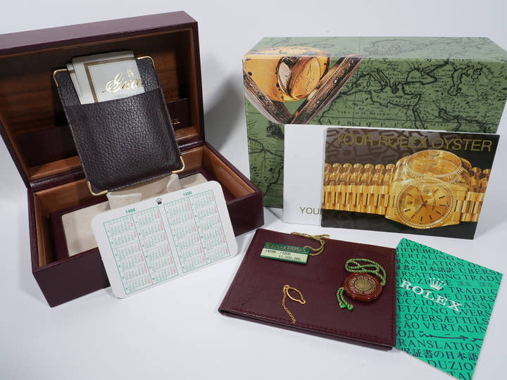 Rolex Oyster Perpetual Ref. 14238 Yellow Gold Gray Dial