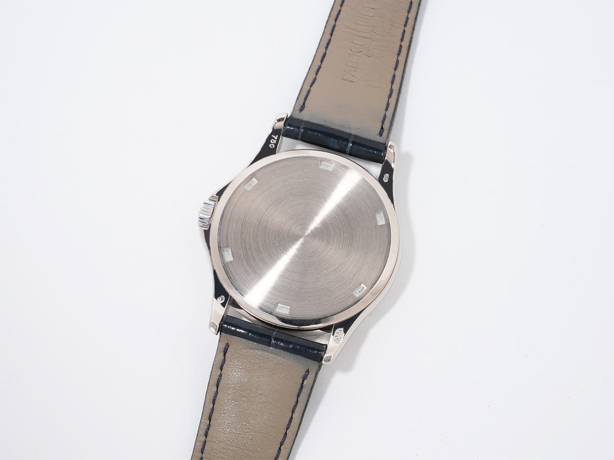 パテックフィリップ カラトラバ Ref.5115G-001 エナメル文字盤 中古 ncrmc8qb
