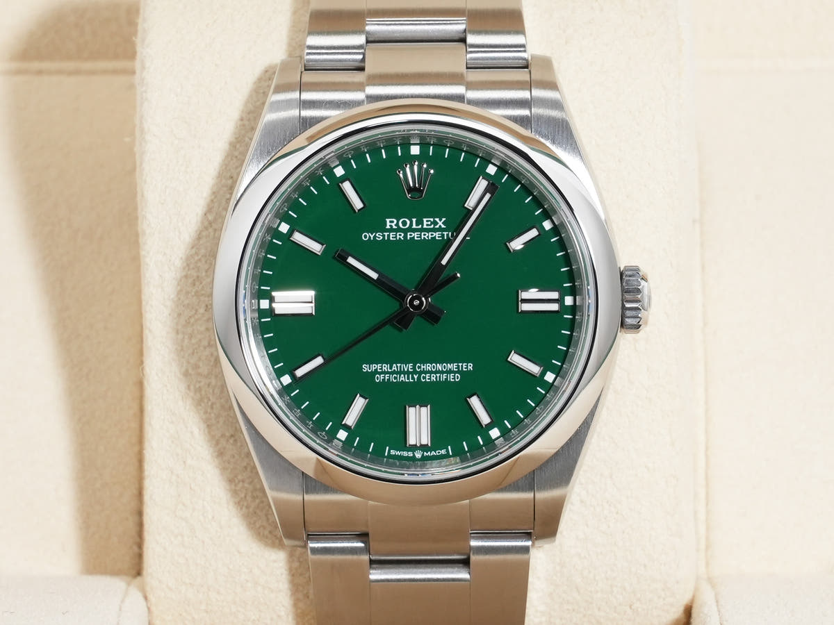 ロレックス オイスターパーペチュアル36 Ref.126000 グリーン文字盤 美品 shenh643