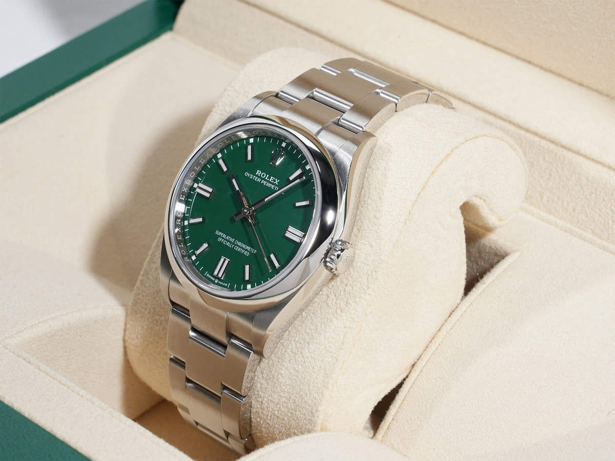 ロレックス オイスターパーペチュアル36 Ref.126000 グリーン文字盤 美品 shenh643