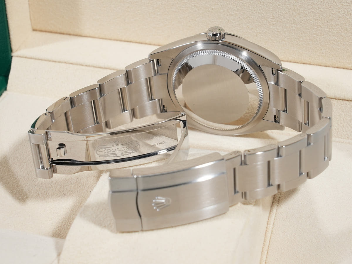 ロレックス オイスターパーペチュアル36 Ref.126000 グリーン文字盤 美品 shenh643