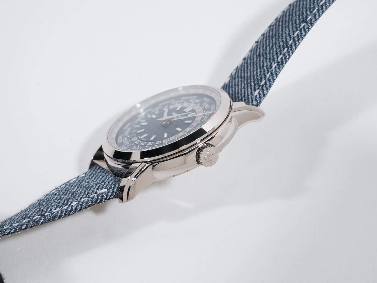Patek Philippe Complications World Time Date Ref.5330G-001 18KWG Blue Gray Opaline Dial Unused tgdxfp2v