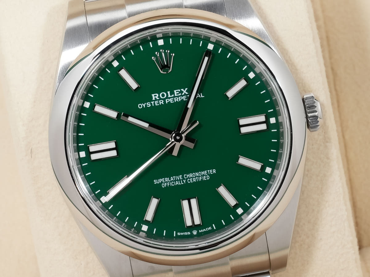 ロレックス オイスターパーペチュアル41 Ref.124300 グリーン文字盤 美品 yhmnk2xx