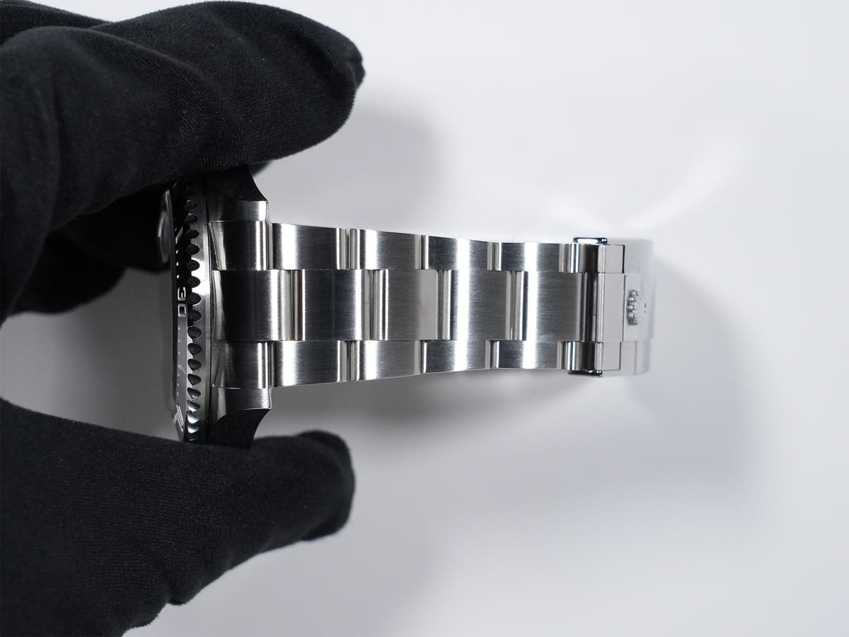 ロレックス シードゥエラー Ref.126600 ブラック文字盤 極美品 5n7cfyuq