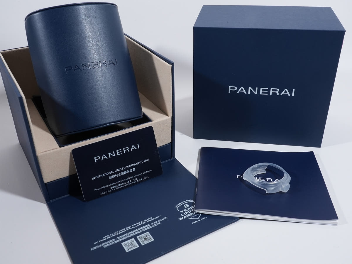 パネライ ラジオミール クアランタ ゴールドテック™ Ref.PAM01026 ホワイト文字盤 未使用 3g49uk38