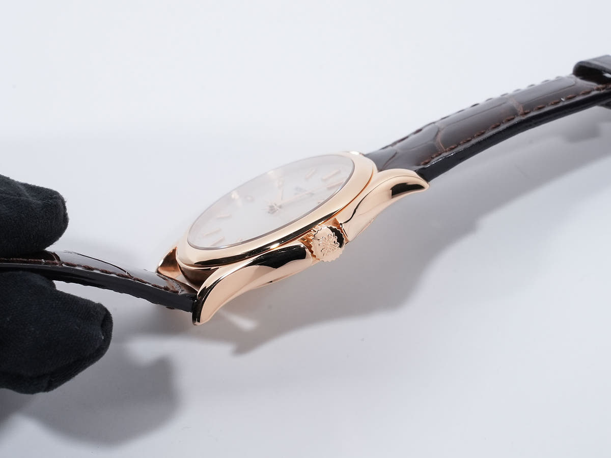 パテックフィリップ カラトラバ Ref.5127R-001 18KRG シルバー文字盤 中古 khkgwzm6