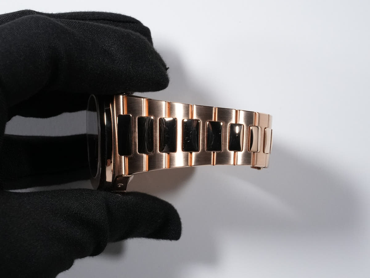 パテックフィリップ ノーチラス クロノグラフ Ref.5980/1R-001 18KRG ブラックグラデーション文字盤 美中古 cigvhqvd