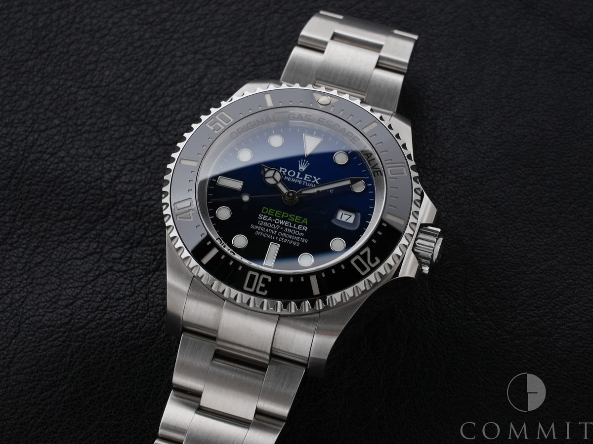 ロレックス シードゥエラー ディープシー Ref.126660 D-BLUE文字盤 中古 4tmqbm4u