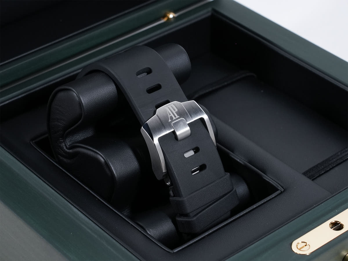 オーデマピゲ ロイヤルオーク オフショア クロノグラフ Ref.26420SO.OO.A002CA.01 SS/Black CE ブラック文字盤 極美品 e687i6t7