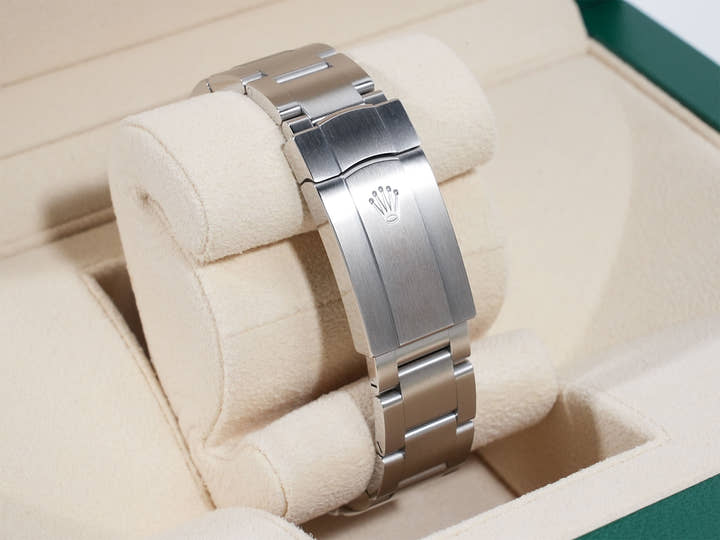 Rolex Oyster Perpetual 41 Ref. 124300 Stainless Steel with Celebration Motif Dial