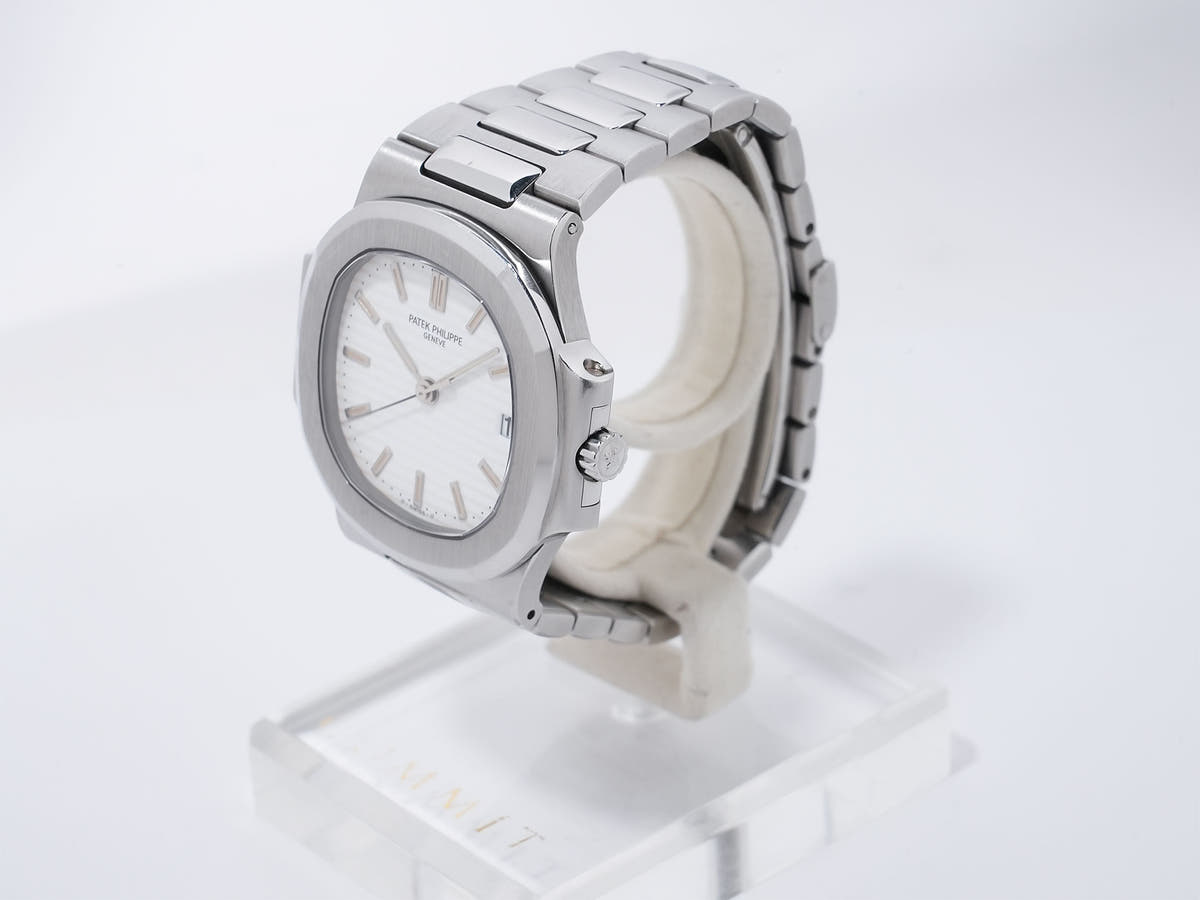パテックフィリップ ノーチラス Ref.3800/1A-011 SS ホワイト文字盤 中古 rgujautz