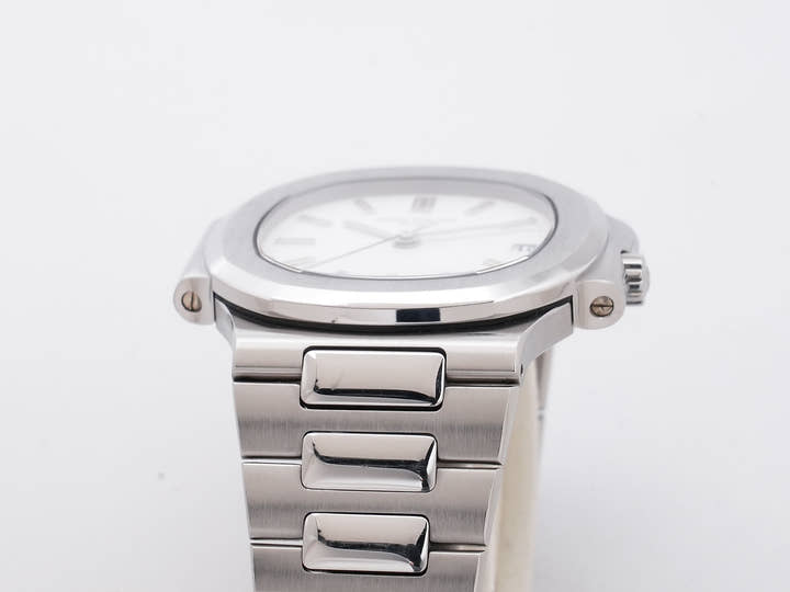 パテックフィリップ ノーチラス Ref.3800/1A-011 ステンレススチール ホワイト文字盤