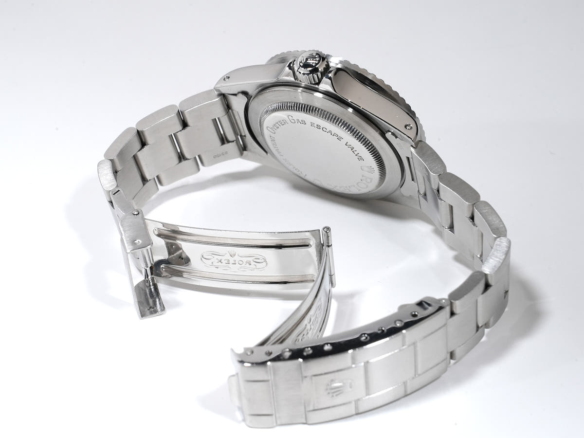 ロレックス シードゥエラー Ref.1665 ブラック文字盤 中古 wn4ed9pq