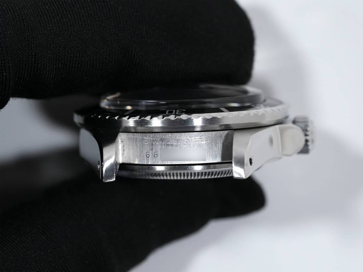 ロレックス シードゥエラー Ref.1665 ブラック文字盤 中古 wn4ed9pq