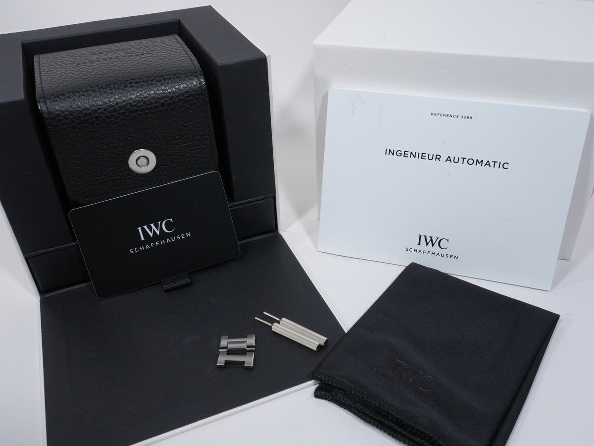 IWC インヂュニア オートマティック 40 Ref.IW328904 グレー文字盤 美中古 xcb2pcmg