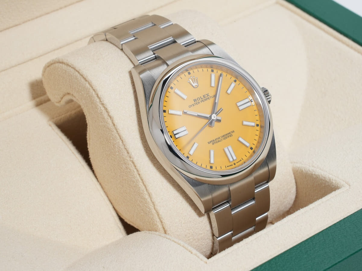 ロレックス オイスターパーペチュアル41 Ref.124300 SS イエロー文字盤 美品 4wr8wjnp