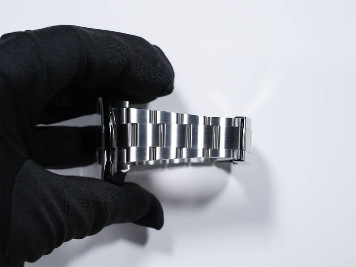 Rolex Oyster Perpetual 41 Ref. 124300 Stainless Steel with Celebration Motif Dial
