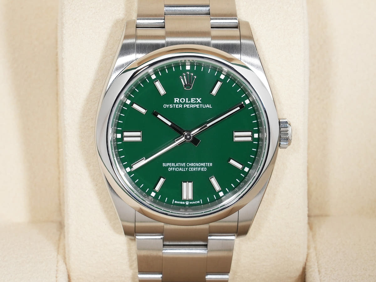 ロレックス オイスターパーペチュアル36 Ref.126000 グリーン文字盤 極美品 qqtsqeqz