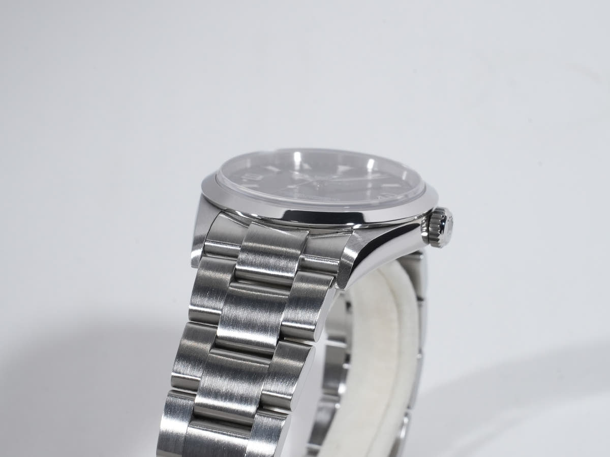 ロレックス エクスプローラーI Ref.114270 ブラック文字盤 中古 jzdtik9m