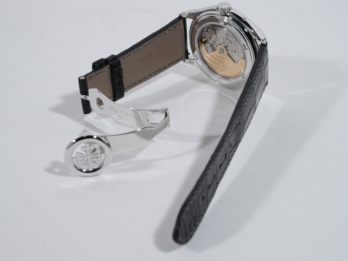 Patek Philippe Annual Calendar Moon Phase Tiffany &amp; Co. Ref.5146G-001 18KWG Ivory Dial Good Condition fvn9aans