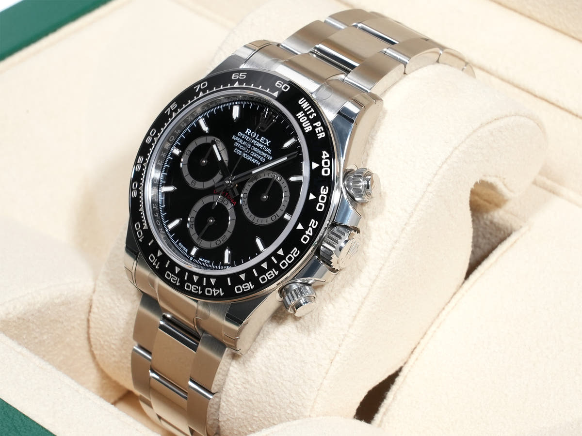 ロレックス デイトナ Ref.126500LN ブラック文字盤 未使用 j7pnhadz