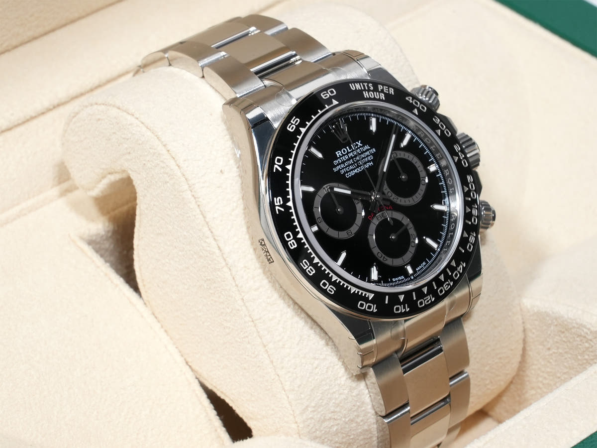 ロレックス デイトナ Ref.126500LN ブラック文字盤 未使用 j7pnhadz