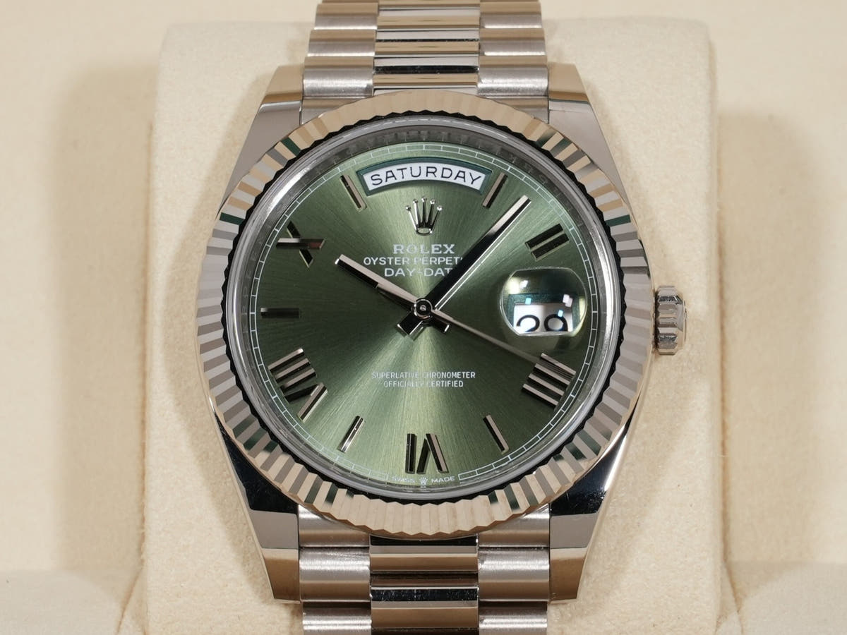 ロレックス デイデイト40 Ref.228239 オリーブグリーン文字盤 美中古 kqutw35x