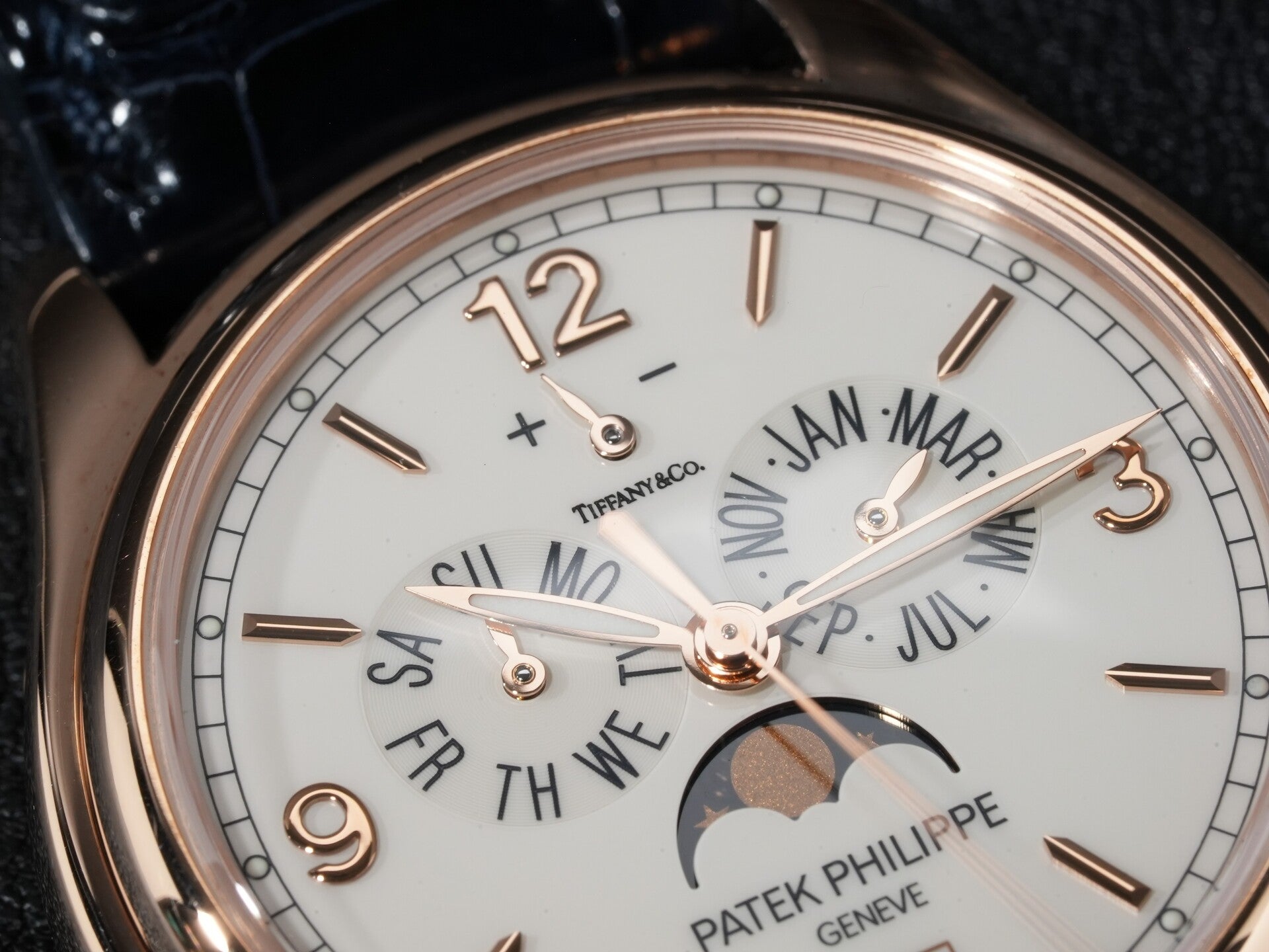 パテックフィリップ アニュアルカレンダー ムーン フェイズ  Tiffany&Co. Ref.5146R-001 アイボリー文字盤 中古 yupajm4m