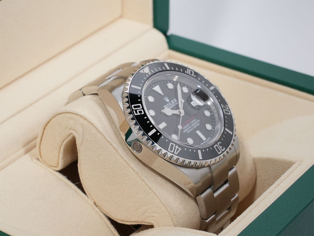 ロレックス シードゥエラー Ref.126600 SS ブラック文字盤 美品 istx3rh4