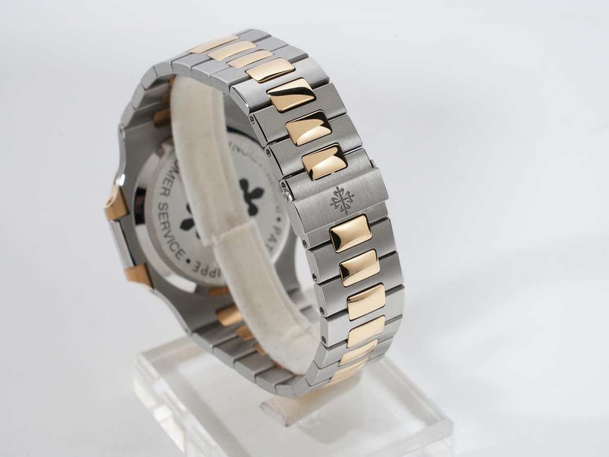 パテックフィリップ ノーチラス Ref.3700/11JA SS/YG ブルー文字盤 中古 9c7rhr7z