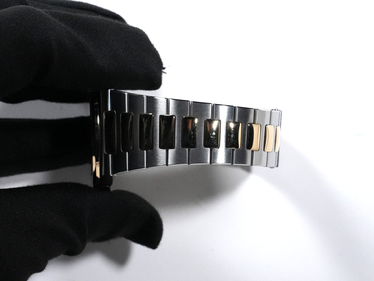 パテックフィリップ ノーチラス Ref.3700/11JA SS/YG ブルー文字盤 中古 9c7rhr7z