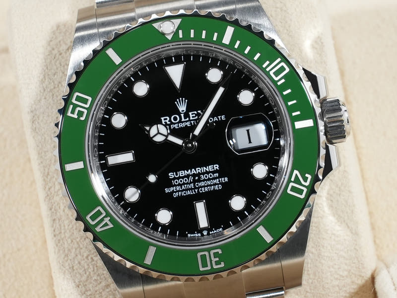 ロレックス サブマリーナー デイト Ref.126610LV ブラック文字盤 極美品 wiypio9a