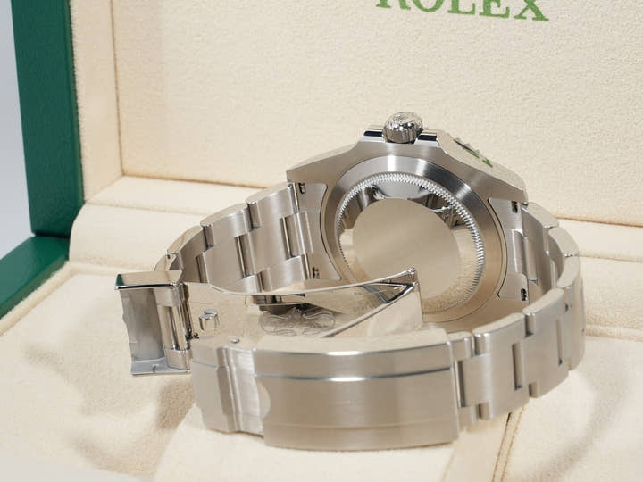 ロレックス サブマリーナー デイト Ref.126610LV ステンレススチール ブラック文字盤