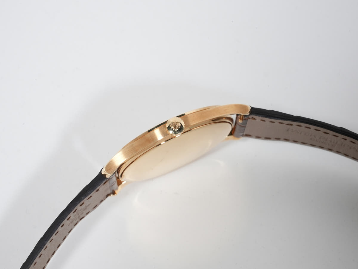 パテックフィリップ カラトラバ Ref.5196J-001 18KYG シルバー文字盤 中古 qyh9wehy