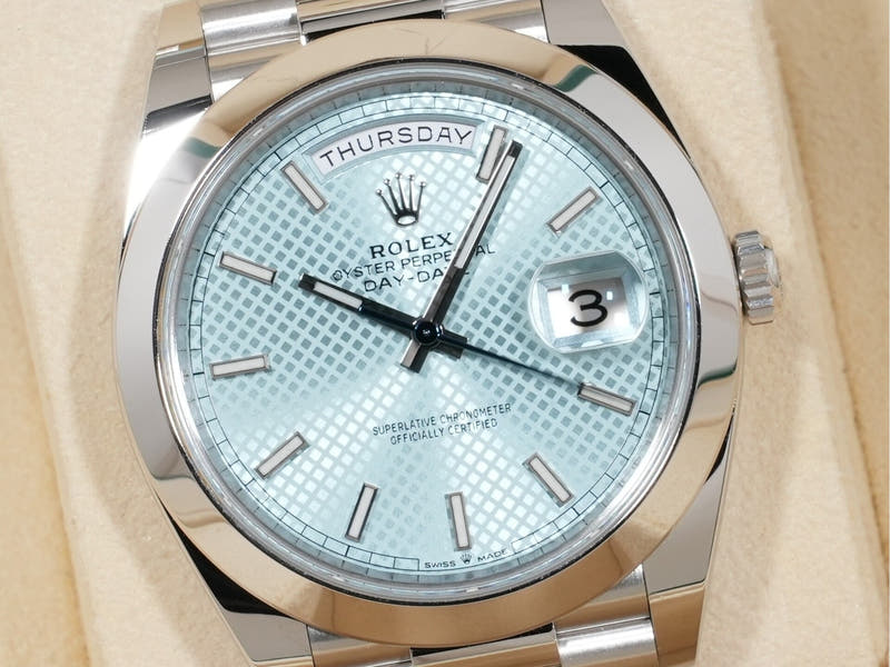 ロレックス デイデイト Ref.228206 PT アイスブルー文字盤 中古 n5eyoh8i