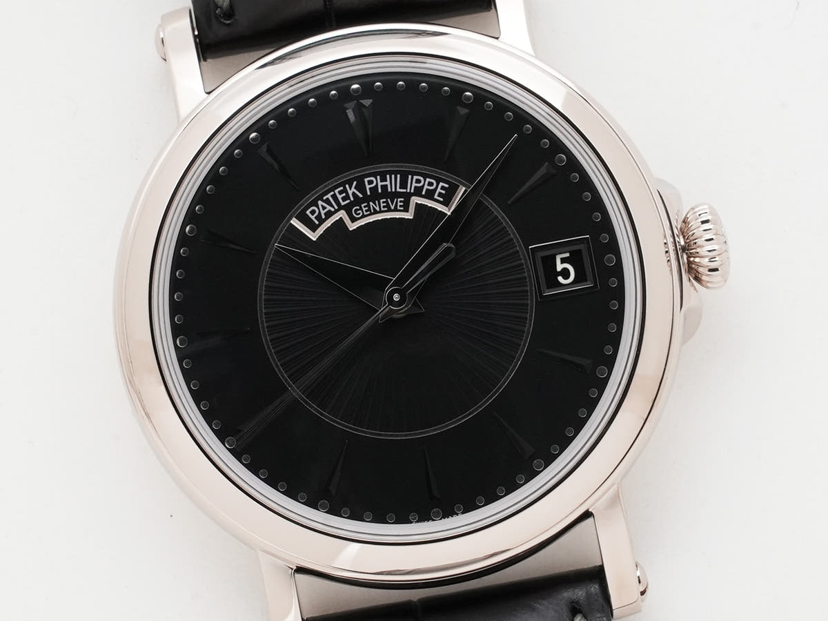 パテックフィリップ カラトラバ オフィサー Ref.5153G-001 18KWG ブラック文字盤 美品 p49n997t