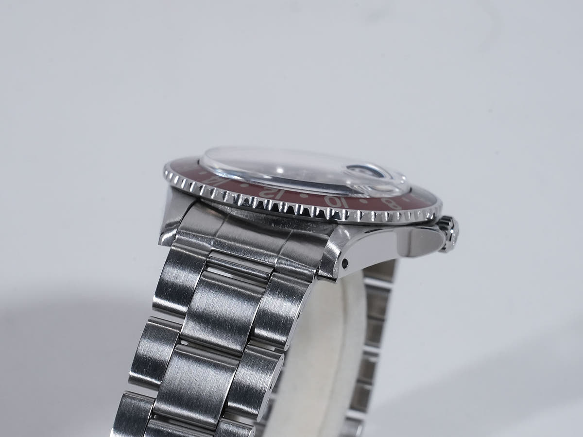 ロレックス GMTマスター Ref.1675 ブラック文字盤 中古 c9x2nxij
